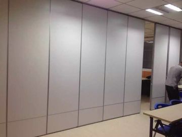 Aluminium Dekoratif Bergerak Acoustic Partition Wall Interior Posisi