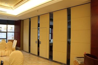 Interior Folding Sound Proof Partition Wall Untuk Hotel / Perabot Komersial