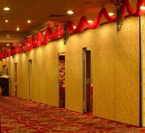 Kedap suara Movable Hotel Sliding Partisi Dinding Lantai ke Ceiling 1200mm Lebar