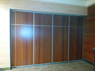 Ruang Konferensi Acoustic Partition Wall Panel Lebar 500 Mm - 1230 Mm