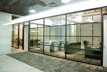 Dinding partisi kaca geser bentuk lurus untuk ruang kantor / konferensi