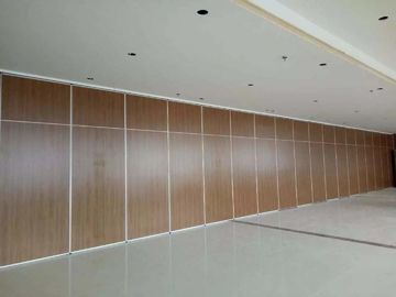 Panel Tinggi 6 M Lantai Untuk Ceiling Room Dividers / Acoustic Office Furniture Partitions
