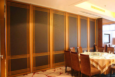 Panel Tinggi 4m Kelas Sound Proof Room Dividers Top Hanging System Movable Track Roller