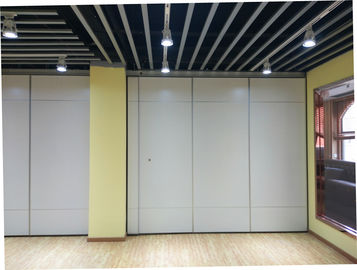 Furniture Komersial Dekoratif Dinding Partisi Lipat / Sistem Dinding Yang Dapat Dioperasikan