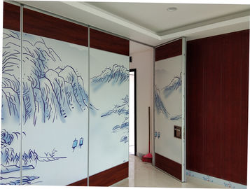 Furniture Komersial Dekoratif Dinding Partisi Lipat / Sistem Dinding Yang Dapat Dioperasikan