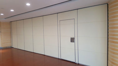 Pintu Geser Aluminium Bergerak Dinding Partisi Acoustic Folding Untuk Kantor Multi Warna