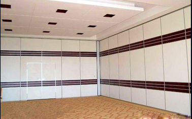 Pintu Geser Bergerak Acoustic Room Dividers Untuk Interior Hotel Dekoratif