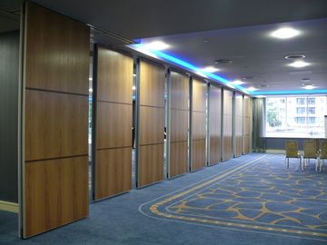 Pintu Geser Bergerak Acoustic Room Dividers Untuk Interior Hotel Dekoratif