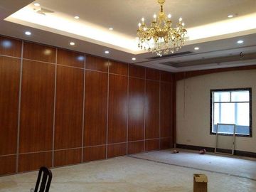 Aluminium Acoustic Movable Partition Dinding / Function Room Sliding Folding Partition