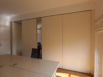 Dinding Partisi Geser MDF + Aluminium Modern / Pembagi Ruang Akustik