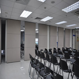 Top Hanging 65mm Melamin Permukaan Partisi Kantor Dinding / Dinding Akustik Bergerak