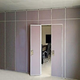 Layar Aktivitas Ruang Konferensi Dinding Partisi Bergerak 65 mm Dengan Pintu Masuk