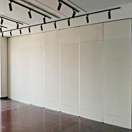 Dioperasikan Geser Lipat Interior Kayu Pintu Dinding Partisi Bergerak Untuk Ruang Pertemuan Aula