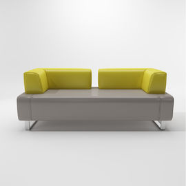 Set Sofa Ruang Kantor Kulit Tahan Lama Dengan Bingkai Stainless Steel