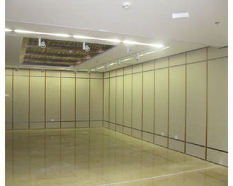 Ruang Rapat Soundproof Divider Folding Door Acoustic Folding Partition System