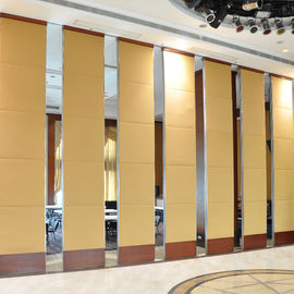 Suara Partisi Ruangan Bahan Bahan Aluminium Frame Sliding Folding Movable Wall Untuk Hotel