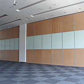 Modern Ruang Divisi Semi Permanen Dioperasikan Dinding Partisi Untuk Menunggu Ruang Pelatihan Airpor