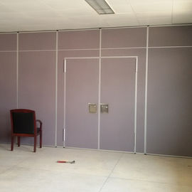 Kantor Desain Movable Dinding Partisi Kedap Suara Dioperasikan Untuk Convention Center