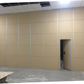 Dinding Partisi Kantor Bergerak Pintu Kantor Lipat Kayu Akustik Kedap Suara
