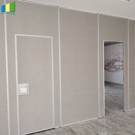 Hotel Folding 65 mm Partition Wall Kedap Suara Wallable Dioperasikan Untuk Ruang Konferensi