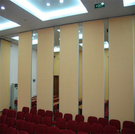 Ketinggian 6000mm Banquet Hall Acoustic Movable Partition Walls Kedap Suara