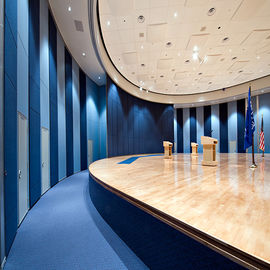 Bingkai Aluminium Lipat Kursi Kantor Sistem Partisi Dinding Dekoratif Untuk Aula Serbaguna