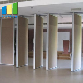 Kedap Suara Akustik Sementara Dinding Dinding Partisi Geser Dilipat Dioperasikan Untuk Kantor / Ruang Perjamuan