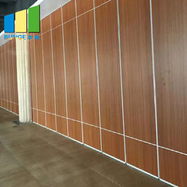 Kedap Suara Akustik Sementara Dinding Dinding Partisi Geser Dilipat Dioperasikan Untuk Kantor / Ruang Perjamuan