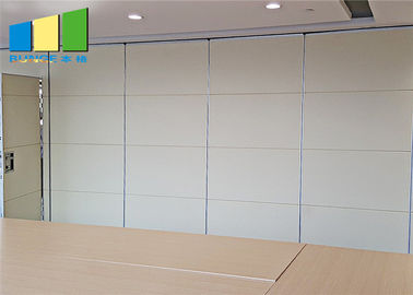 Dinding Partisi Geser Lipat Warna Putih yang Dapat Dioperasikan Ruang Konferensi Akustik