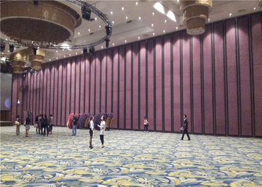 MDF Aluminium Bingkai Dinding Partisi Kayu Lipat Kedap Suara Untuk Pusat Konferensi