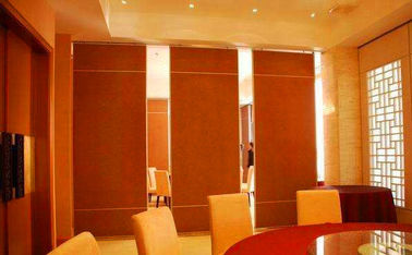 Multi Warna Acoustic Room Dividers / Commercial Furniture Sliding Folding Partition Walls
