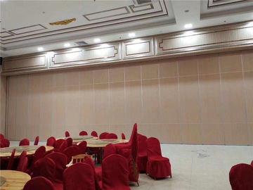 Ukuran Disesuaikan PVC Lipat Dinding Partisi Akustik Untuk Ruang Rapat