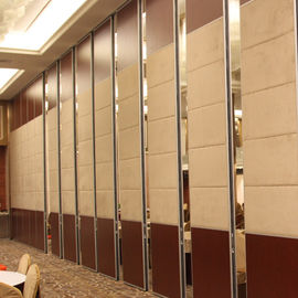 Panel Kedap Suara Modern Pintu Interior Bagian Atas yang Didukung Pintu Geser Partisi Bergerak Untuk Hotel
