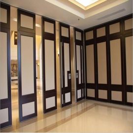 Panel Kedap Suara Modern Pintu Interior Bagian Atas yang Didukung Pintu Geser Partisi Bergerak Untuk Hotel