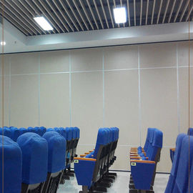 Dinding Bergerak Akustik yang Dapat Dioperasikan Geser Partisi Pembagi Ruang Lipat Untuk Auditorium