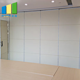 Pintu Geser Kedap Suara Dioperasikan Dinding Partisi Lipat Akustik yang Dapat Digerakkan Untuk Ruang Konferensi