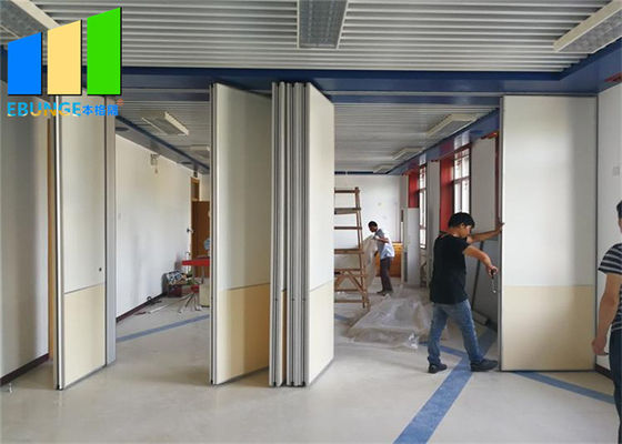 Aluminium Frame Sound Proof Fabric Folding Partition Walls Untuk Ruang Pelatihan Kantor