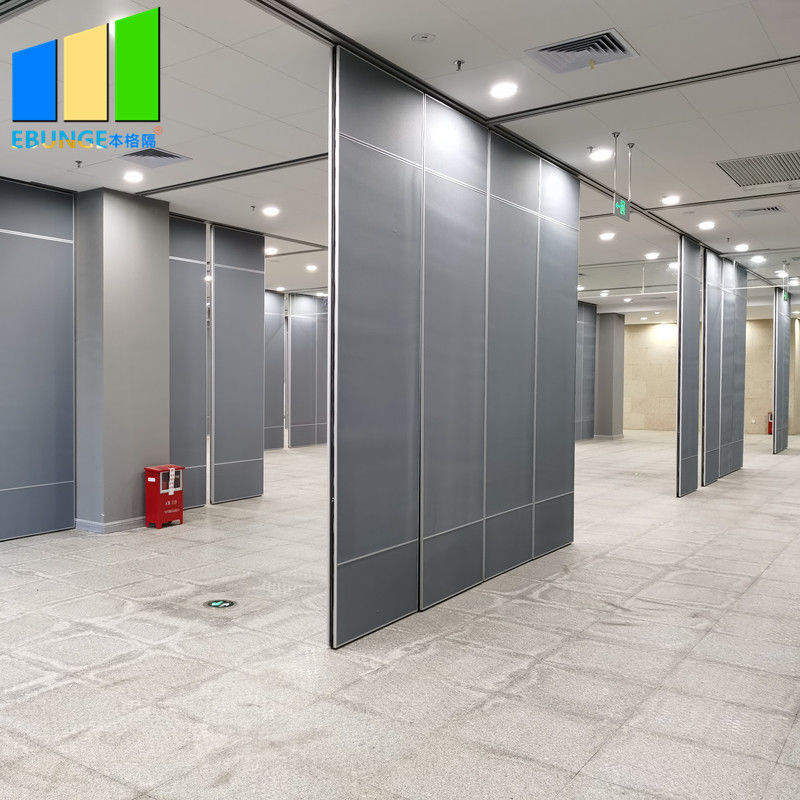 Panel dinding kain dekoratif